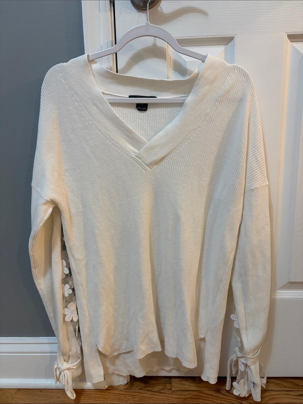 French Connection Ivory V-Neck Knit Sweater with Floral Tie Cuffs